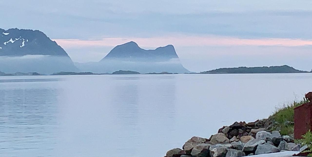 Bedehuset Basecamp Senja 호텔 Skaland 외부 사진